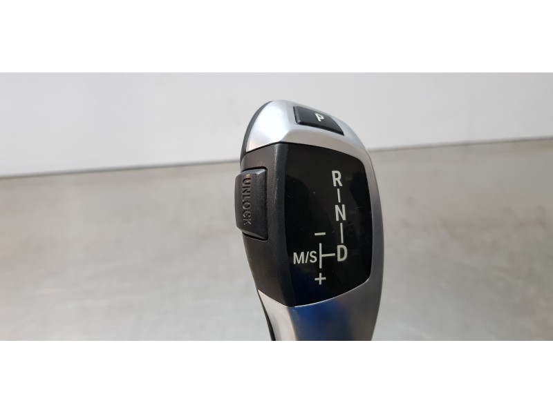 Recambio de palanca cambio para bmw x3 (f25) xdrive 20d referencia OEM IAM 61319239504  