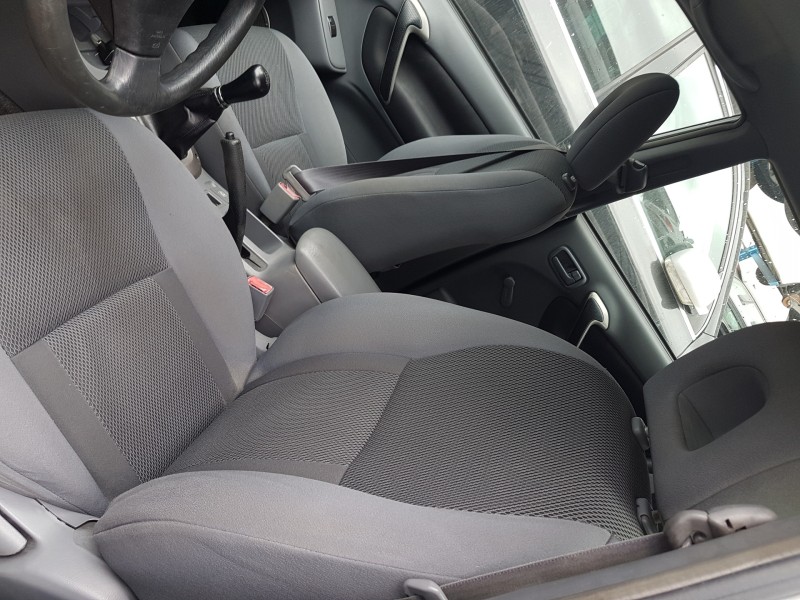 toyota rav 4 (a2) del año 2000