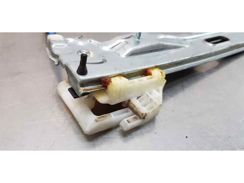 Recambio de elevalunas trasero izquierdo para fiat 500 l (330) urban referencia OEM IAM 51980516  