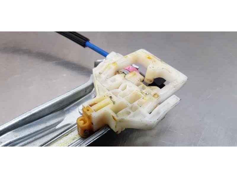 Recambio de elevalunas trasero izquierdo para fiat 500 l (330) urban referencia OEM IAM 51980516  