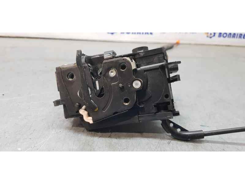 Recambio de cerradura puerta trasera izquierda para citroen c4 picasso seduction referencia OEM IAM 9810310880  