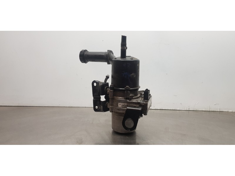Recambio de bomba direccion para peugeot 5008 access referencia OEM IAM 1606477380  