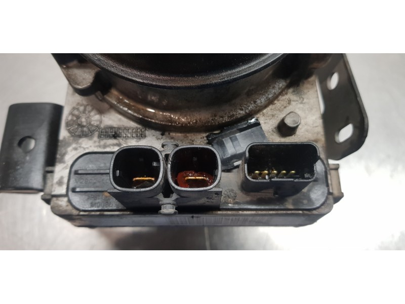 Recambio de bomba direccion para peugeot 5008 access referencia OEM IAM 1606477380  