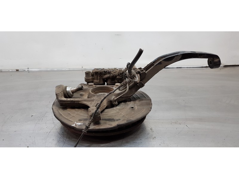 Recambio de mangueta delantera izquierda para mercedes clase r (w251) 320 cdi (251.022) referencia OEM IAM A2513301320  