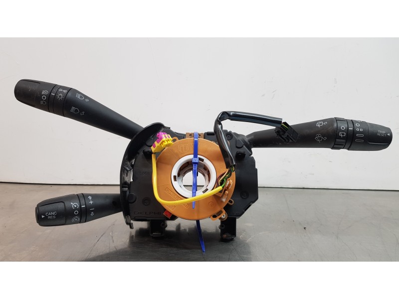 Recambio de mando multifuncion para fiat 500 l (330) urban referencia OEM IAM 735593863  