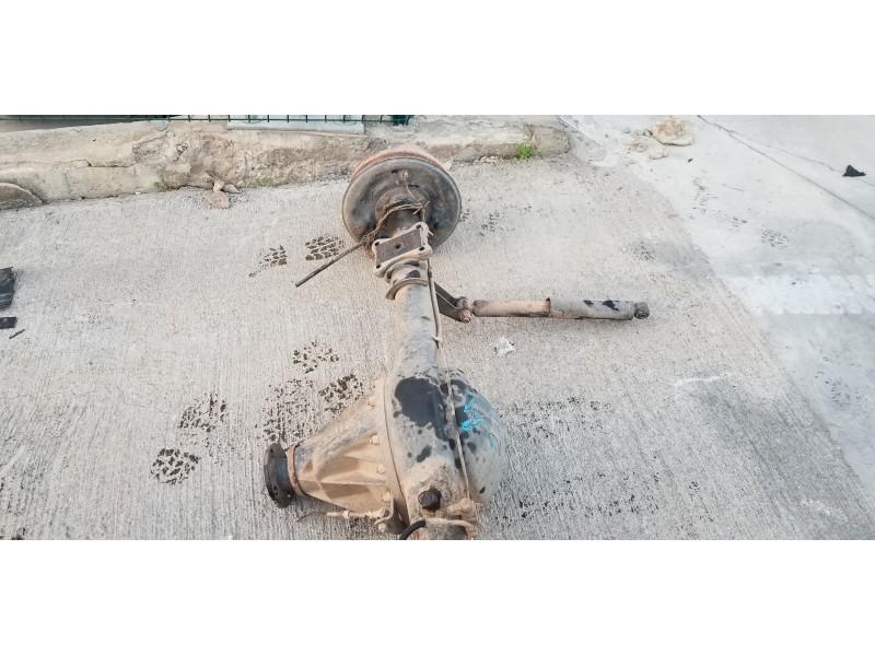 Recambio de puente trasero para nissan trade 100 caja cerrada, techo elevado referencia OEM IAM   