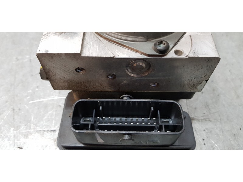 Recambio de abs para hyundai i30 (gd) klass referencia OEM IAM A658920500  