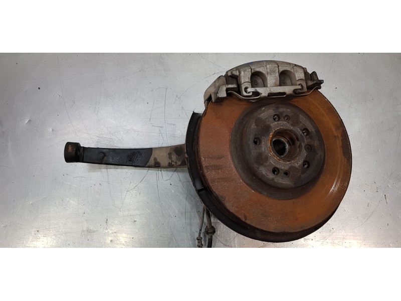 Recambio de mangueta delantera izquierda para mercedes clase r (w251) 320 cdi (251.022) referencia OEM IAM A2513301320  