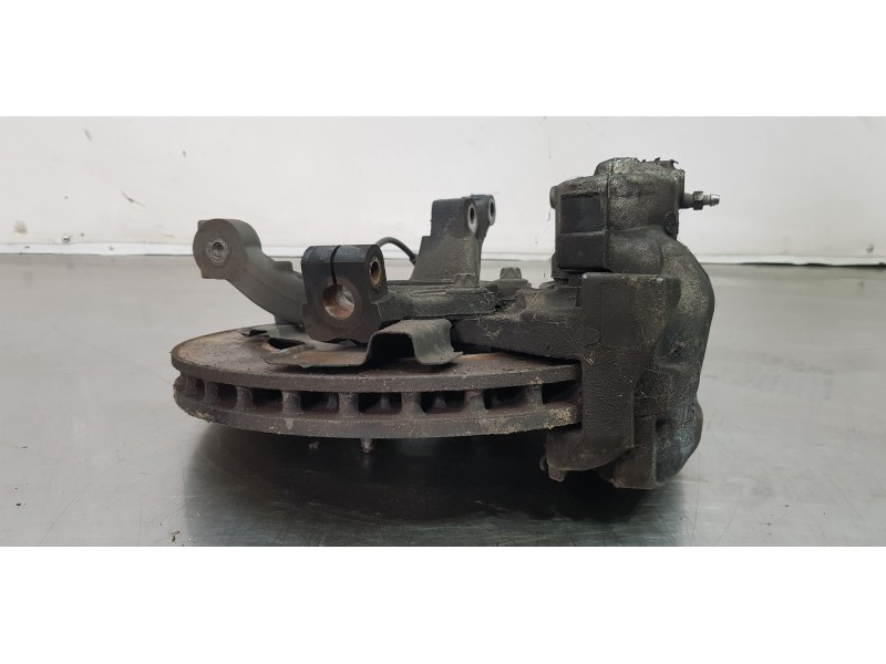 Recambio de mangueta delantera izquierda para fiat 500 l (330) urban referencia OEM IAM 51910432  