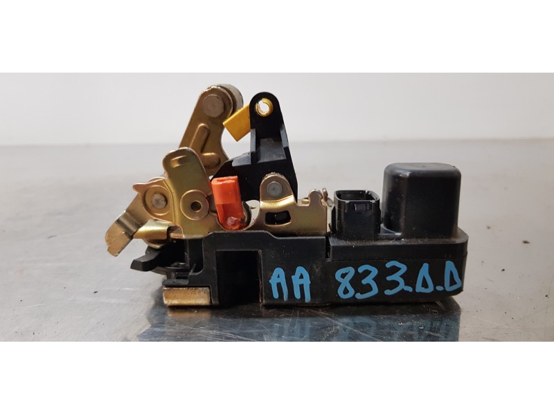 Recambio de cerradura puerta delantera derecha para chrysler voyager (rg) 2.8 crd se (d) referencia OEM IAM 4894522AA  