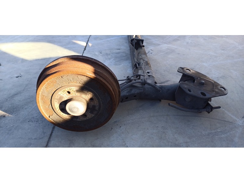 Recambio de puente trasero para dacia lodgy laureate referencia OEM IAM 555114672R   Recambio de puente trasero para dacia lodgy laureate referencia OEM IAM 555114672R