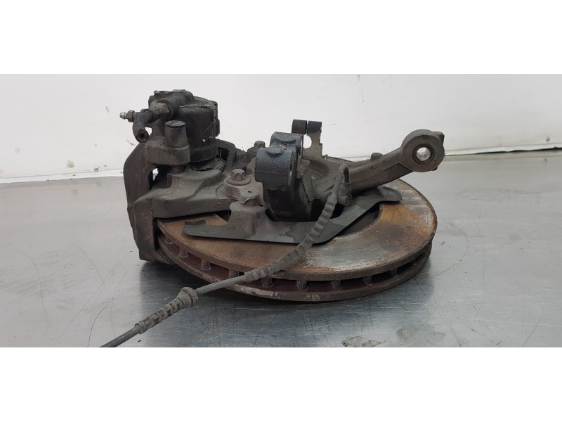 Recambio de mangueta delantera izquierda para fiat 500 l (330) urban referencia OEM IAM 51910432  