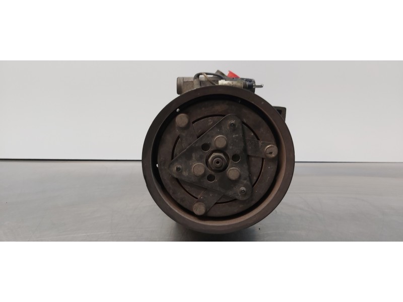 Recambio de compresor aire acondicionado para renault clio ii fase ii (b/cb0) campus referencia OEM IAM 8200716562   Recambio de compresor aire acondicionado para renault clio ii fase ii (b/cb0) campus referencia OEM IAM 8200716562