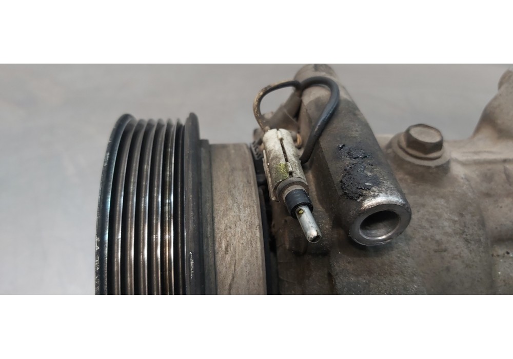 Recambio de compresor aire acondicionado para renault clio ii fase ii (b/cb0) campus referencia OEM IAM 8200716562   Recambio de compresor aire acondicionado para renault clio ii fase ii (b/cb0) campus referencia OEM IAM 8200716562