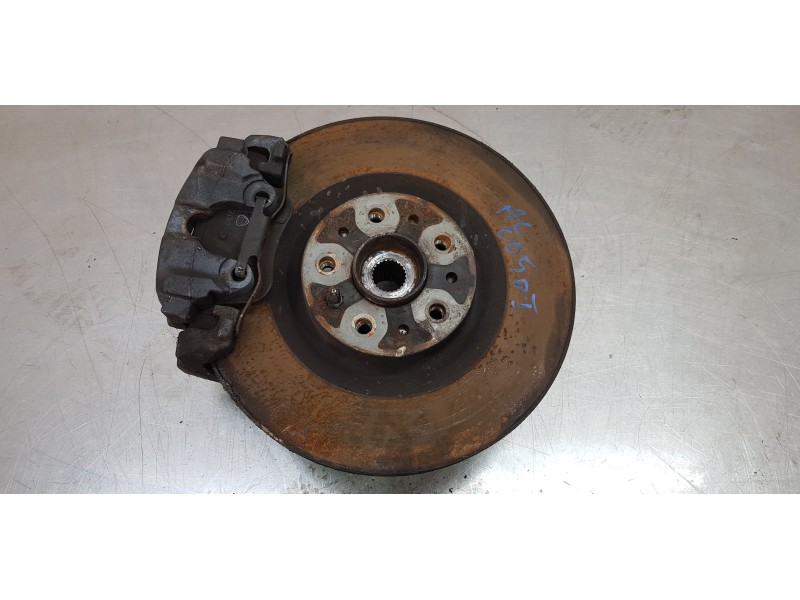 Recambio de mangueta delantera izquierda para fiat 500 l (330) urban referencia OEM IAM 51910432  