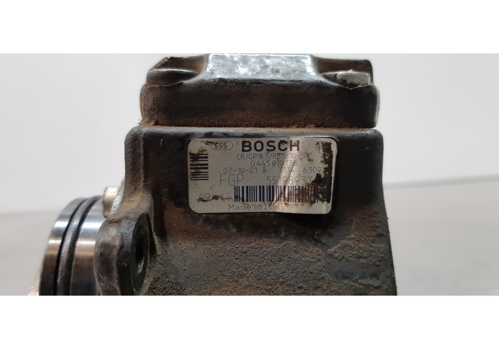 Recambio de bomba inyeccion para opel corsa d catch me referencia OEM IAM 95530236 55198933 0445010138