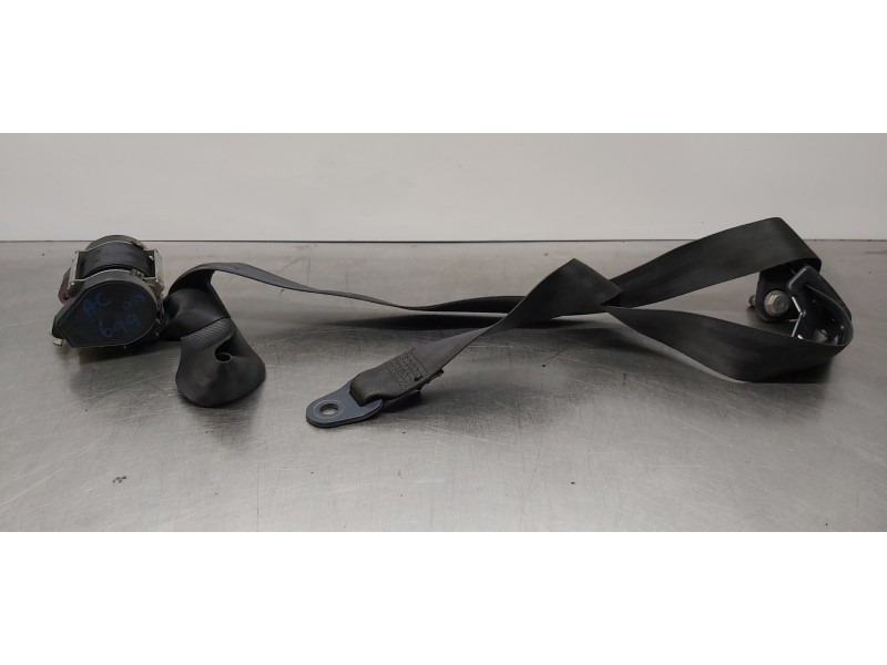 Recambio de cinturon seguridad delantero derecho para dacia lodgy stepway referencia OEM IAM 868842775R   Recambio de cinturon seguridad delantero derecho para dacia lodgy stepway referencia OEM IAM 868842775R