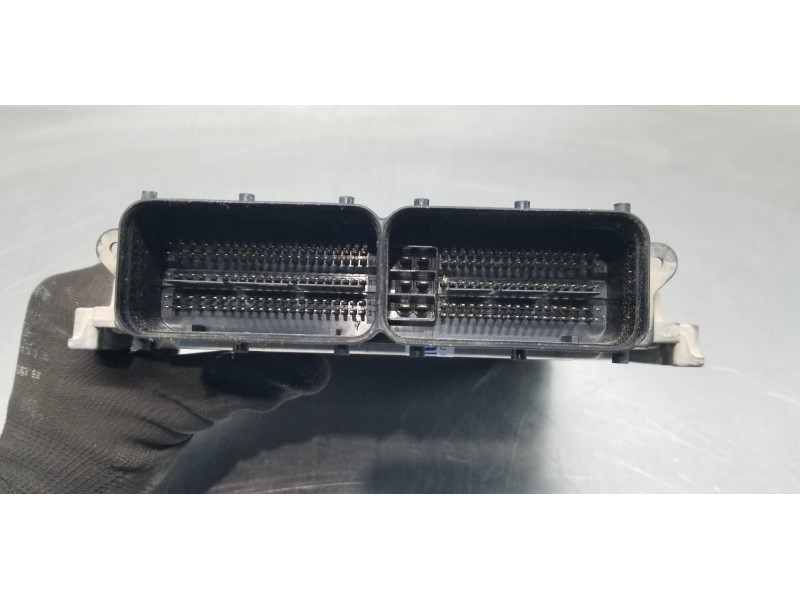 Recambio de centralita motor uce para kia sportage dynamic referencia OEM IAM 391502A380 0281032614 