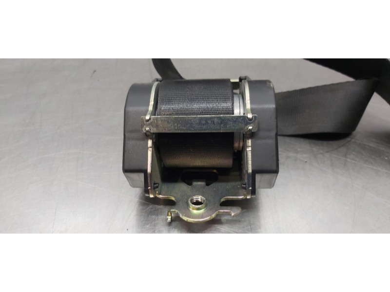 Recambio de cinturon seguridad delantero derecho para dacia lodgy stepway referencia OEM IAM 868842775R   Recambio de cinturon seguridad delantero derecho para dacia lodgy stepway referencia OEM IAM 868842775R