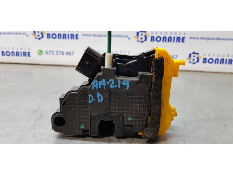 Recambio de cerradura puerta delantera derecha para hyundai i30 (gd) klass referencia OEM IAM 81320A6110  