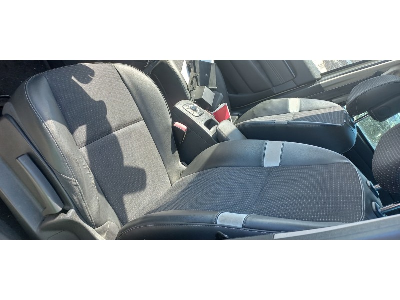 renault scenic iii del año 2011