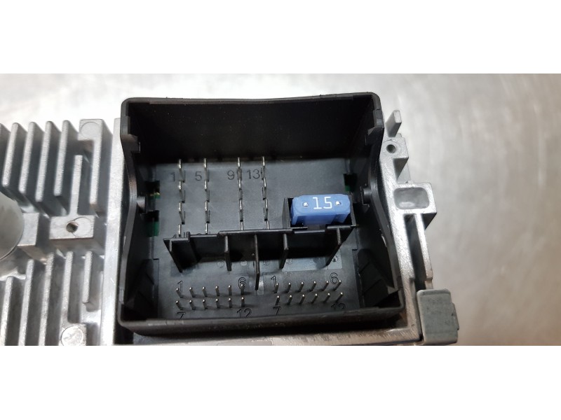 Recambio de sistema audio / radio cd para peugeot 308 sw active referencia OEM IAM 9816307080  