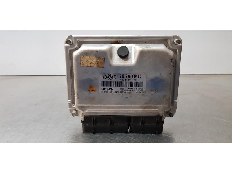 Recambio de centralita motor uce para volkswagen passat berlina (3b3) comfortline referencia OEM IAM 038906019KD   Recambio de centralita motor uce para volkswagen passat berlina (3b3) comfortline referencia OEM IAM 038906019KD