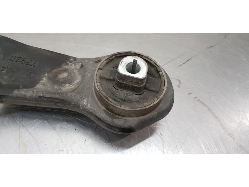 Recambio de brazo suspension inferior delantero izquierdo para renault espace v icon referencia OEM IAM 545053721R  