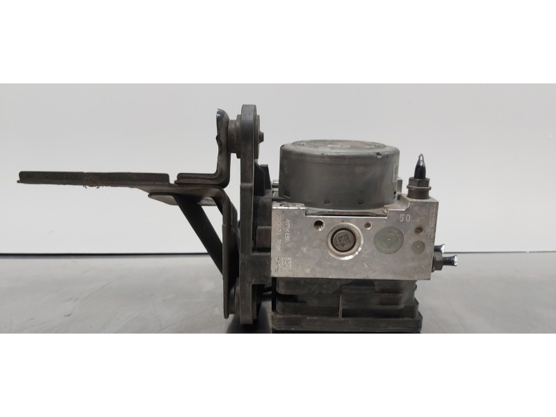 Recambio de abs para skoda superb (3v3) active referencia OEM IAM 3Q614517AB  