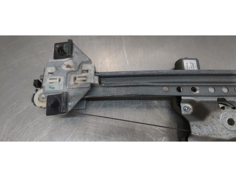 Recambio de elevalunas trasero izquierdo para dacia lodgy stepway referencia OEM IAM 827217782R   Recambio de elevalunas trasero izquierdo para dacia lodgy stepway referencia OEM IAM 827217782R