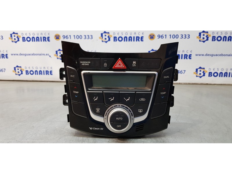 Recambio de mando climatizador para hyundai i30 (gd) klass referencia OEM IAM 97250A6520   Recambio de mando climatizador para hyundai i30 (gd) klass referencia OEM IAM 97250A6520