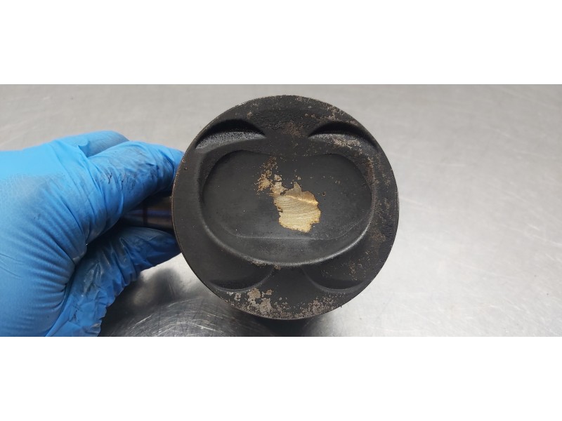 Recambio de piston para volkswagen golf vi (5k1) sport referencia OEM IAM 03C107065BF   Recambio de piston para volkswagen golf vi (5k1) sport referencia OEM IAM 03C107065BF