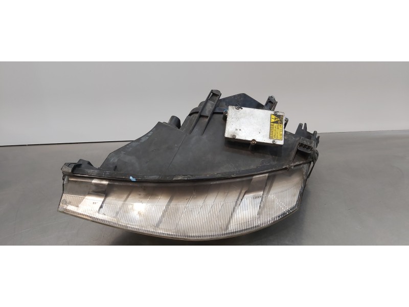 Recambio de faro derecho para ford focus berlina (cak) trend referencia OEM IAM 2M5113W029DE  