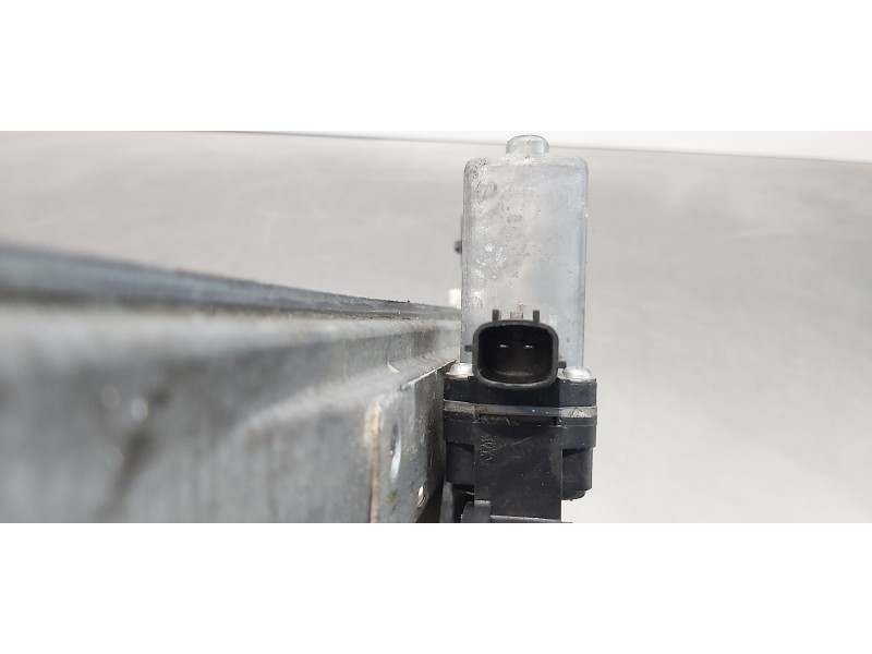 Recambio de elevalunas trasero izquierdo para dacia lodgy stepway referencia OEM IAM 827217782R   Recambio de elevalunas trasero izquierdo para dacia lodgy stepway referencia OEM IAM 827217782R