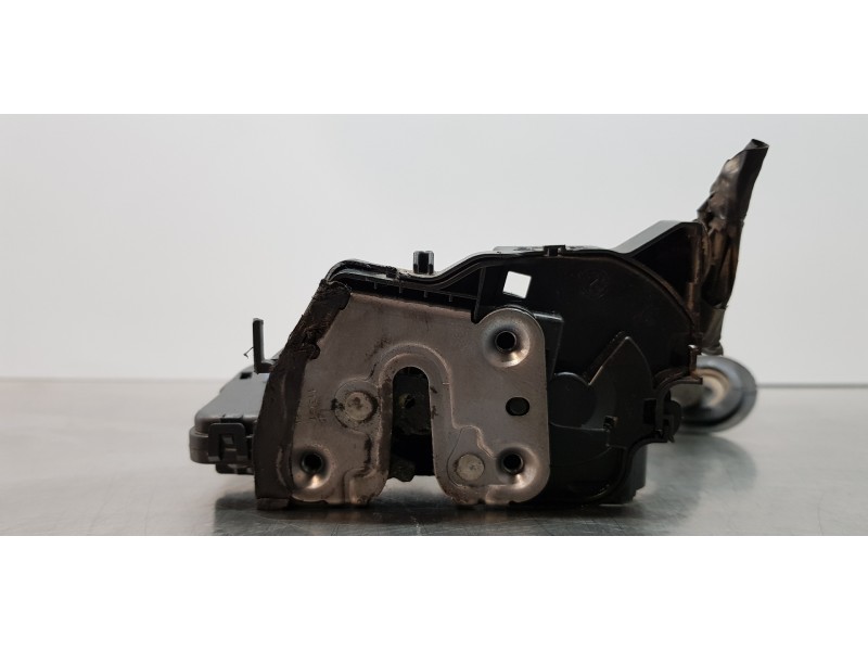 Recambio de cerradura puerta delantera derecha para renault espace v icon referencia OEM IAM 805021559R  