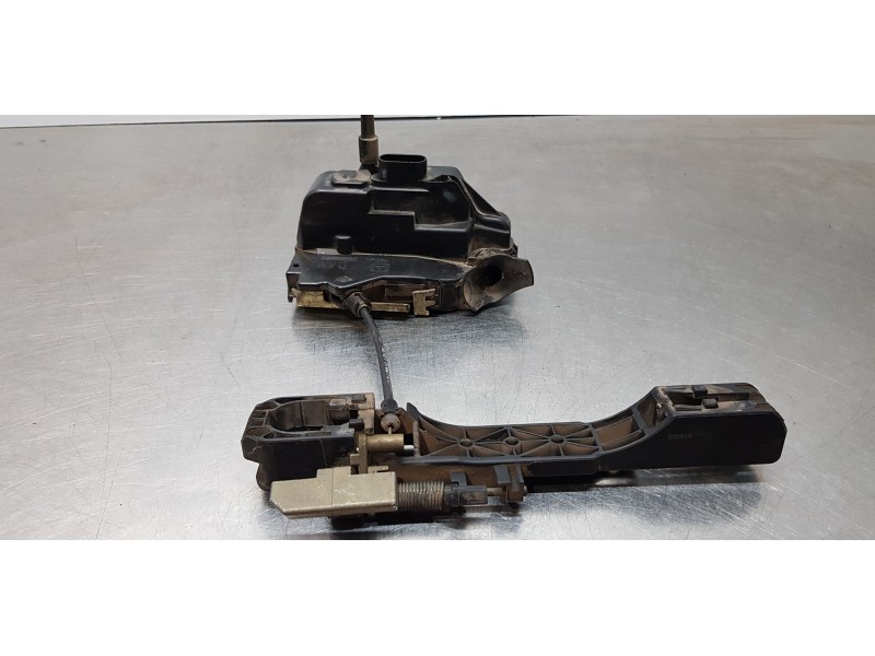 Recambio de cerradura puerta delantera izquierda para renault laguna ii (bg0) authentique referencia OEM IAM 8200004746   Recambio de cerradura puerta delantera izquierda para renault laguna ii (bg0) authentique referencia OEM IAM 8200004746
