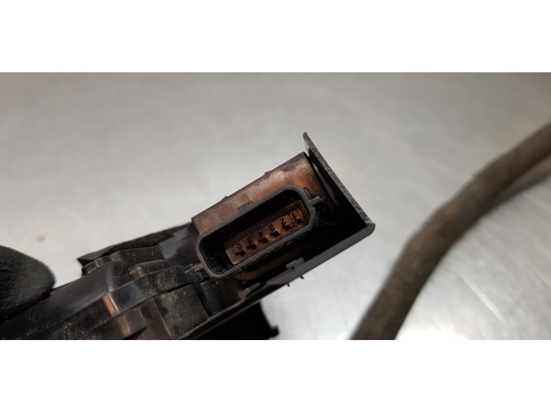 Recambio de cerradura puerta delantera izquierda para renault espace v icon referencia OEM IAM 825017971R  