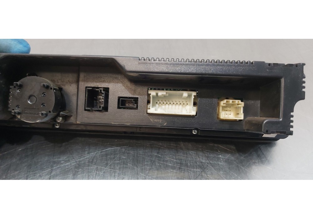 Recambio de mando climatizador para bmw serie 3 compact (e46) 320td m sport referencia OEM IAM 64116931604  