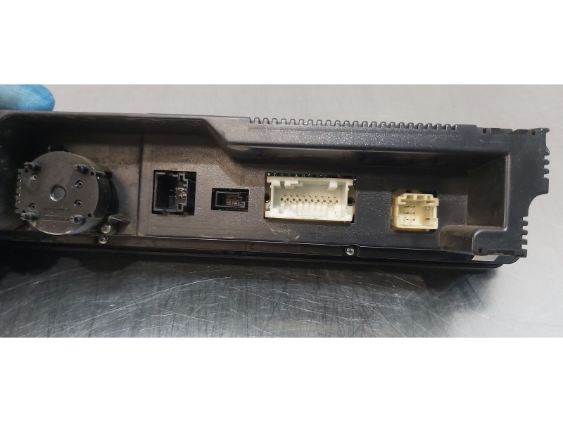 Recambio de mando climatizador para bmw serie 3 compact (e46) 320td m sport referencia OEM IAM 64116931604  