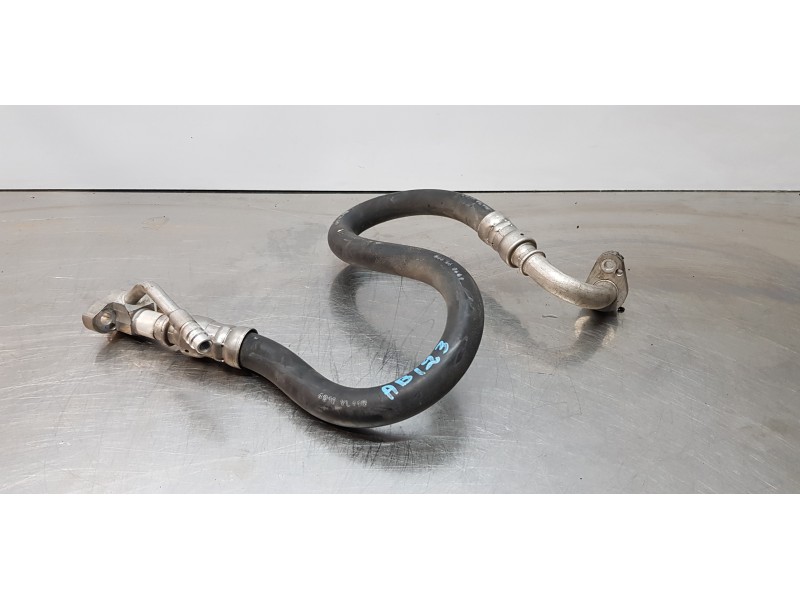 Recambio de tubos aire acondicionado para bmw x3 (f25) xdrive 20d referencia OEM IAM 9228240  