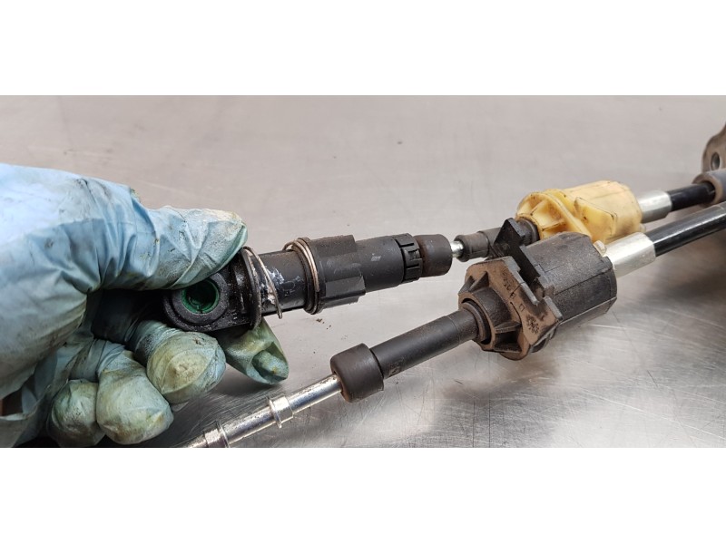 Recambio de varillaje cambio para fiat doblo ii cargo (263) furgón base referencia OEM IAM 55253230  