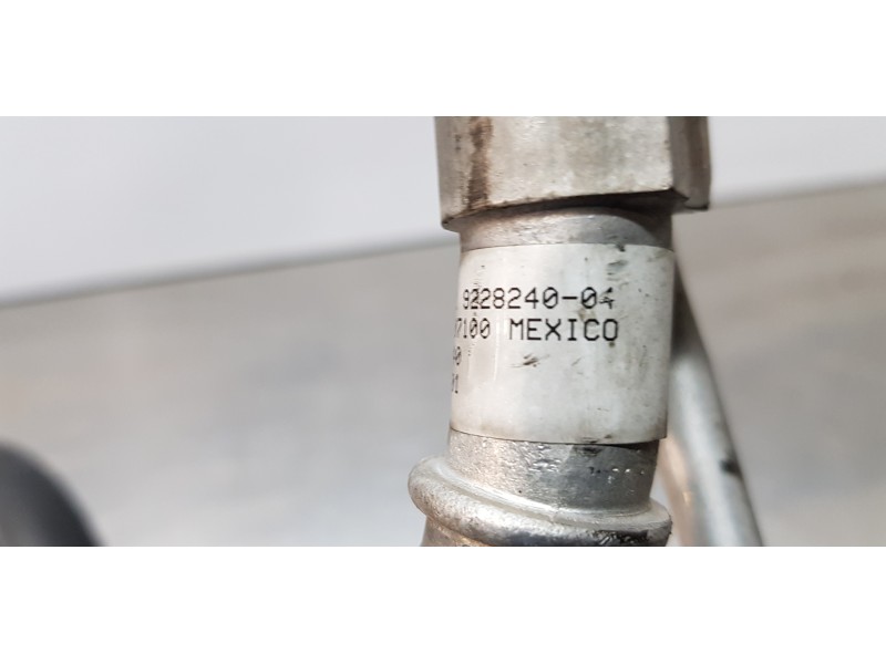 Recambio de tubos aire acondicionado para bmw x3 (f25) xdrive 20d referencia OEM IAM 9228240  
