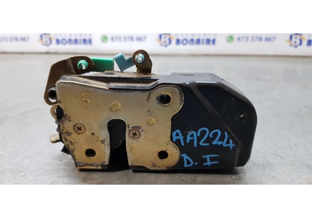 Recambio de cerradura puerta delantera izquierda para chrysler voyager (rg) 2.8 crd se (d) referencia OEM IAM 4894489AB   Recambio de cerradura puerta delantera izquierda para chrysler voyager (rg) 2.8 crd se (d) referencia OEM IAM 4894489AB