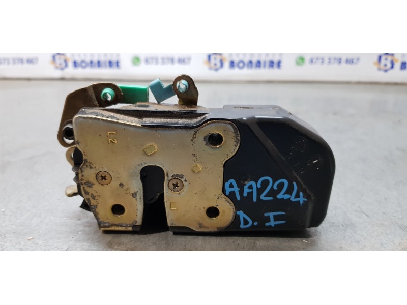 Recambio de cerradura puerta delantera izquierda para chrysler voyager (rg) 2.8 crd se (d) referencia OEM IAM 4894489AB   Recambio de cerradura puerta delantera izquierda para chrysler voyager (rg) 2.8 crd se (d) referencia OEM IAM 4894489AB