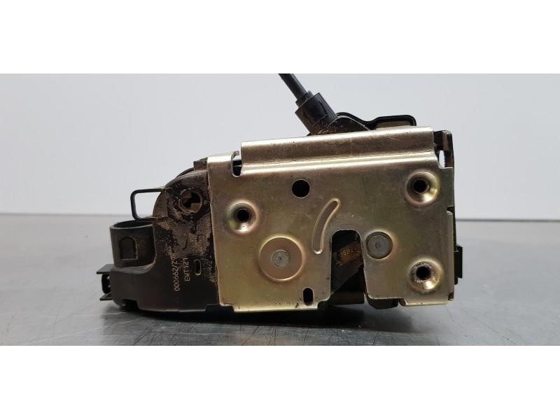 Recambio de cerradura puerta delantera derecha para renault laguna ii (bg0) authentique referencia OEM IAM 8200000662   Recambio de cerradura puerta delantera derecha para renault laguna ii (bg0) authentique referencia OEM IAM 8200000662