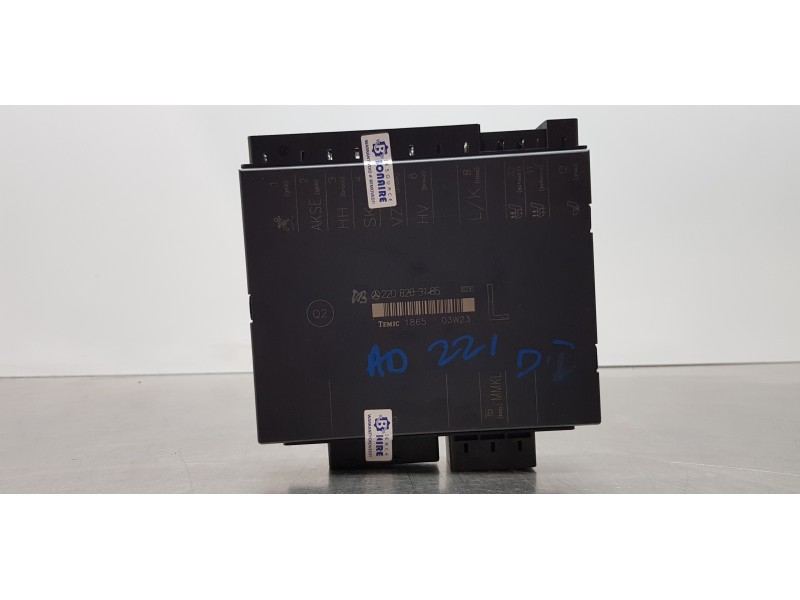 Recambio de centralita asientos para mercedes clase s (w220) berlina 400 cdi (220.028) referencia OEM IAM 2208203185 A2208203185