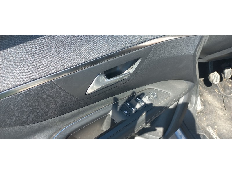 peugeot 3008 del año 2019 peugeot 3008 del año 2019