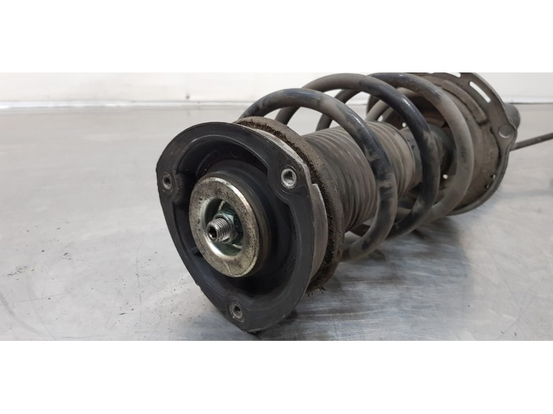 Recambio de amortiguador delantero izquierdo para skoda superb (3v3) active referencia OEM IAM 3Q0413031BG  