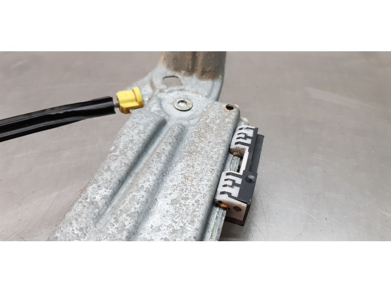 Recambio de elevalunas delantero izquierdo para renault espace v icon referencia OEM IAM 807216427R  