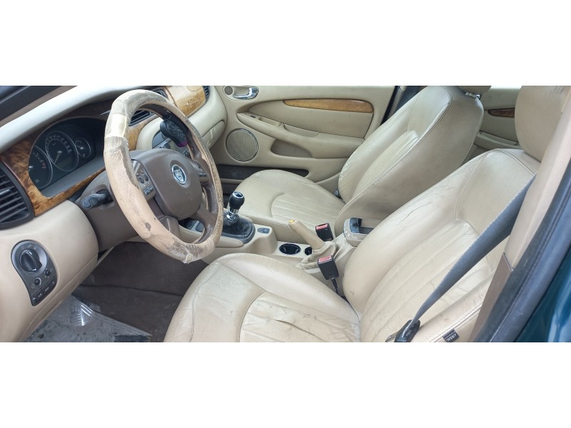 jaguar x-type del año 2004